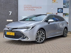 Toyota Corolla Touring Sports - 1.8 Hybrid First Edition Automaat | NAVIGATIE | ELEKTRISCHE ACHTERKLEP | 4 SEIZOENEN BANDE