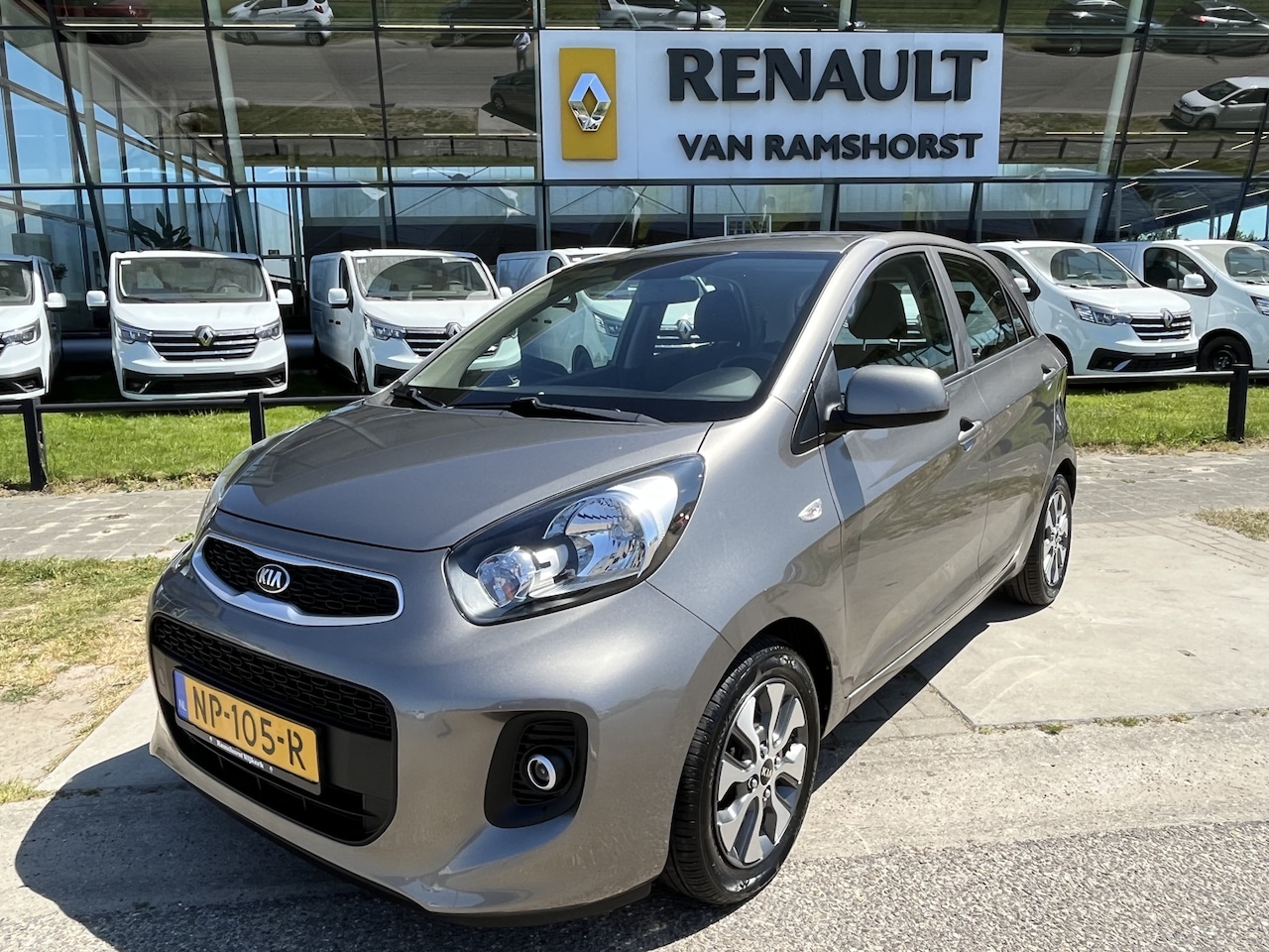 Kia Picanto - 1.0 CVVT EconomyPlusLine / Camera / Navi / Bluetooth / Elek Ramen V / Centr. deurvergrende - AutoWereld.nl