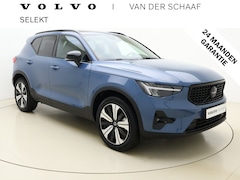 Volvo XC40 - T4 211pk Ultimate Dark / Schuif-kanteldak / Blis / Adaptieve cruise / H&K audio / Trekhaak