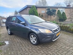 Ford Focus Wagon - 1.6 Airco/Voorruitvw/Trekhaak/Parrot