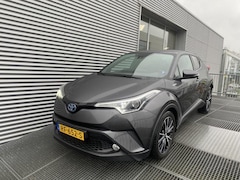 Toyota C-HR - 1.8 HYBRID EXECUTIVE NAVI HALF-LEDER/STOELVERW. P-SENSOREN 18"LMV AFN-TREKHAAK DAB