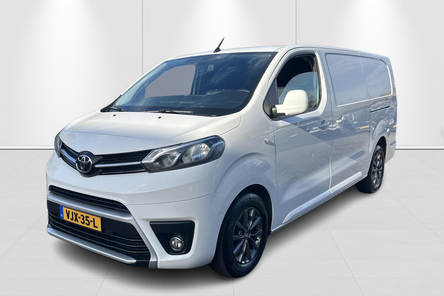 Toyota PROACE Long Worker - 2.0 D-4D Professional Automaat Navi | Clima/Cruise Control | Parkeer Sensoren| Camera | LM - AutoWereld.nl