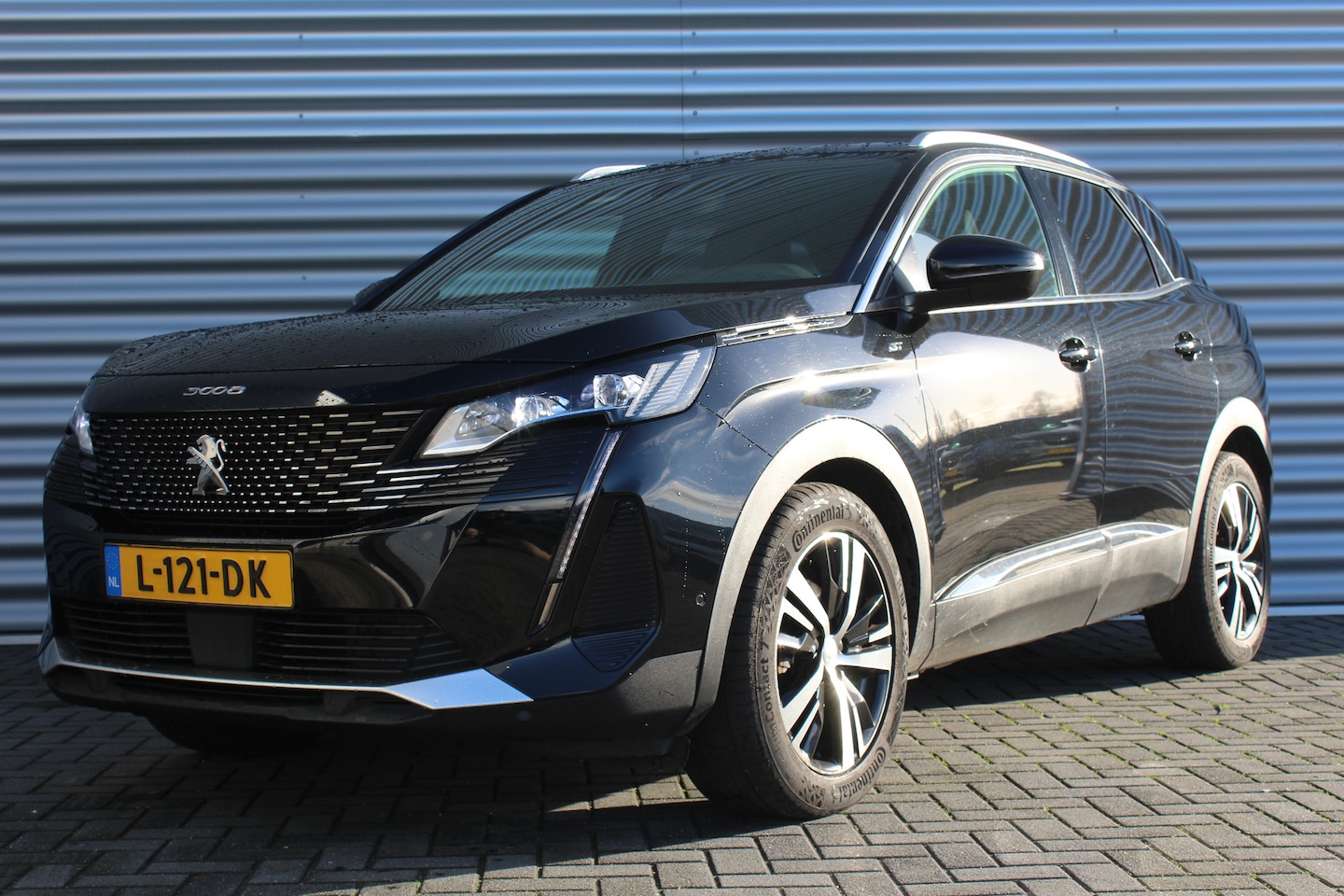 Peugeot 3008 - 1.2 PURETECH 130PK GT AUTOMAAT / NAVI / LEDER / CLIMA / PDC / 18" LMV / CAMERA / KEYLESS / - AutoWereld.nl