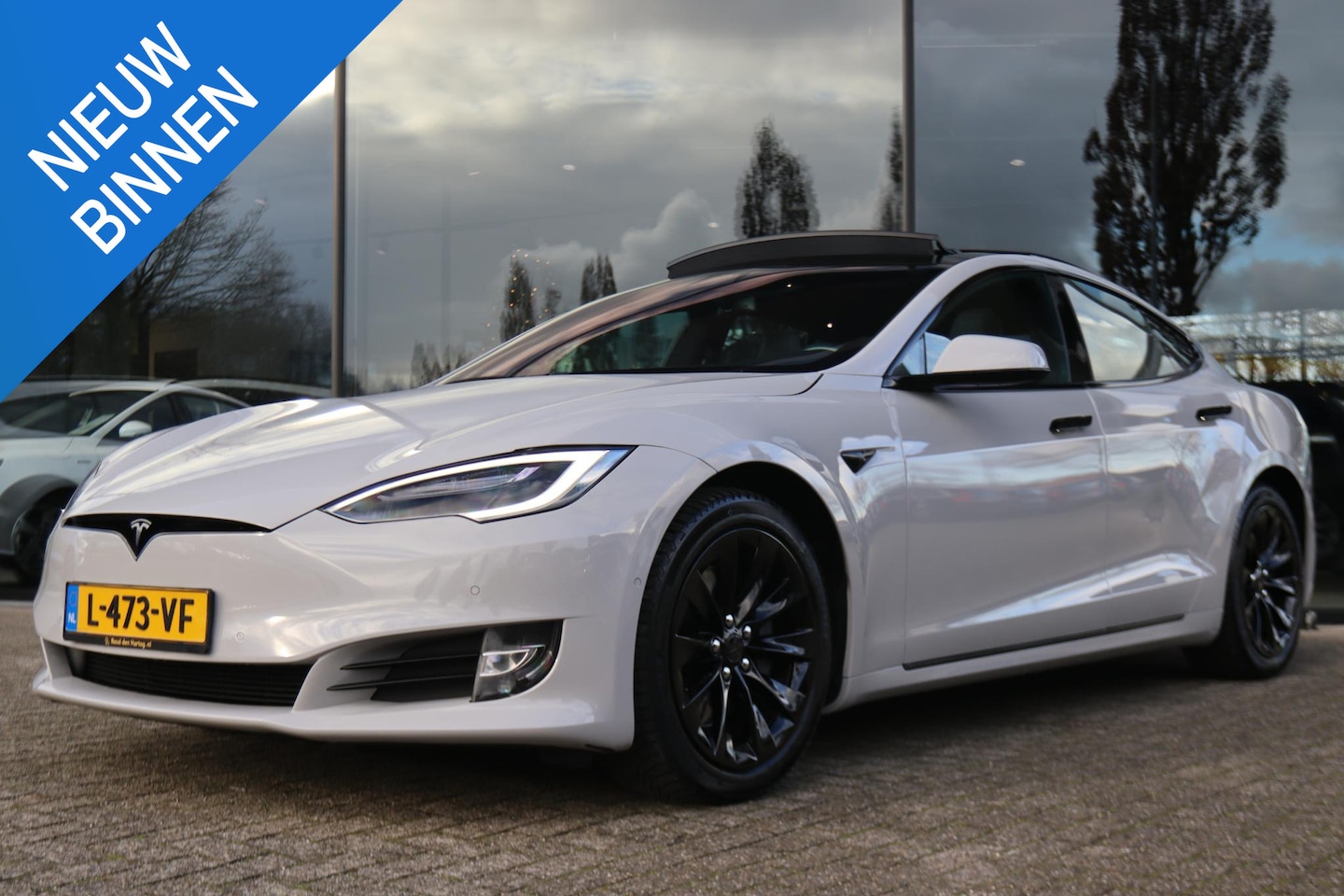 Tesla Model S - 75D BASE | PANO | AUTOPILOT | LUCHTVERING | LEDER | CAMERA | ADAP. CRUISE | STOEL VERW. | - AutoWereld.nl