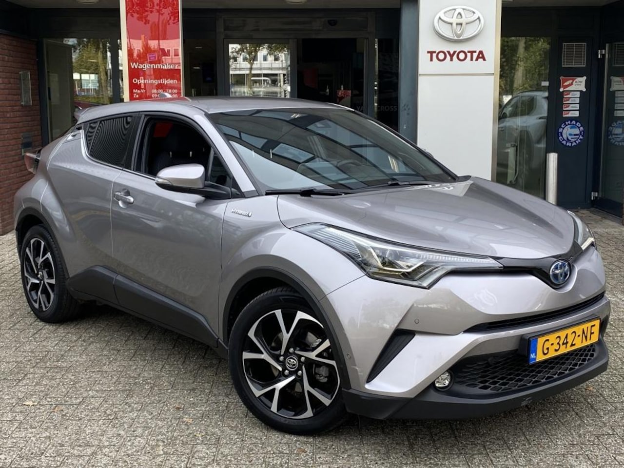 Toyota C-HR - 1.8 Hyb. Style Ultimate NL Auto JBL NAV DAB TRHK - AutoWereld.nl