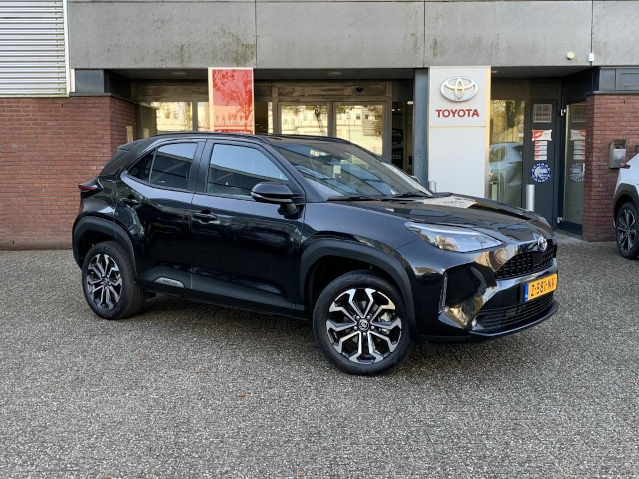 Toyota Yaris Cross - 1.5 Hybrid Dynamic NLauto P.camera Carplay/ Android auto - AutoWereld.nl