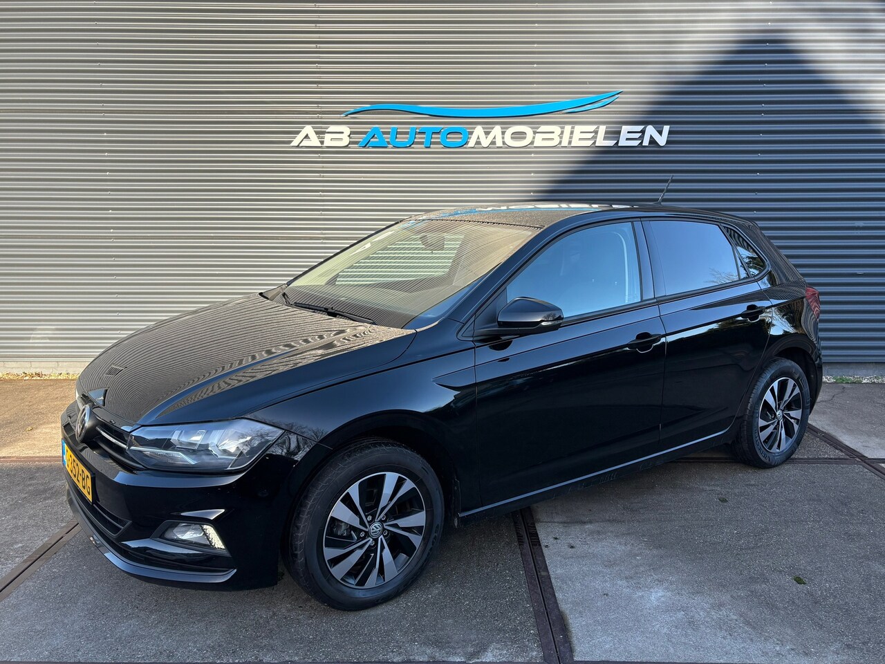 Volkswagen Polo - 1.0 TSI Comfortline Business LM VELGEN/ CAMERA/ CARPLAY - AutoWereld.nl