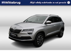 Skoda Karoq - 1.0 TSI 115pk Ambition / LED / Navi by App / Stoelverwarming Voor & Achter / 17" LMV