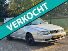 Volvo V70 - 2.5 T Exclusive /Trekhaak/NW Apk/