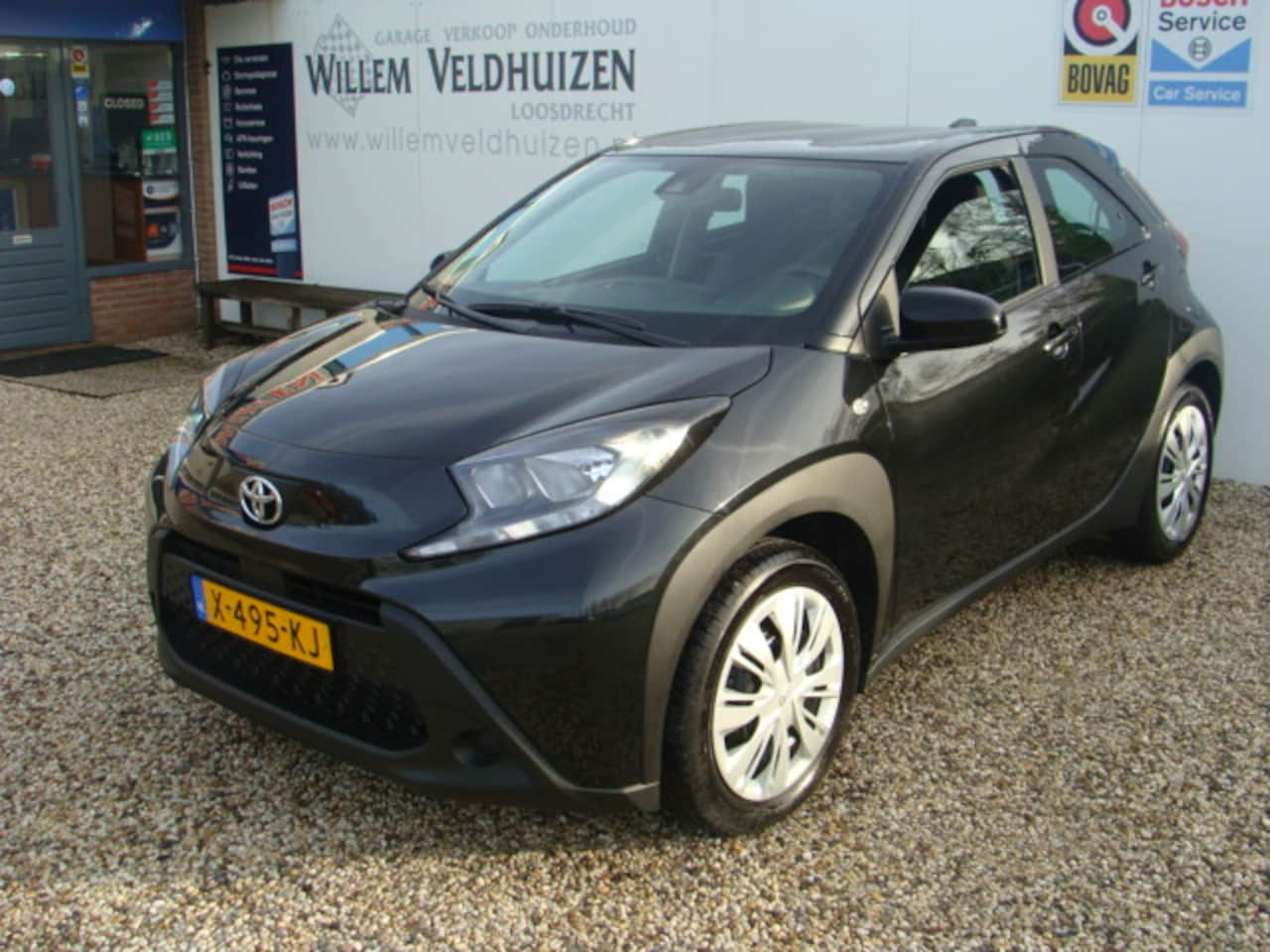 Toyota Aygo X - 1.0 VVT-i Play lage kilometerstand - AutoWereld.nl