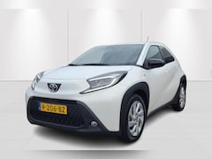 Toyota Aygo X - 1.0 VVT-i MT first NL-AUTO CLIMA AD-CRUISE APPLE/ ANDROID 17'' LICHTMETAAL DEALER ONDERHOU