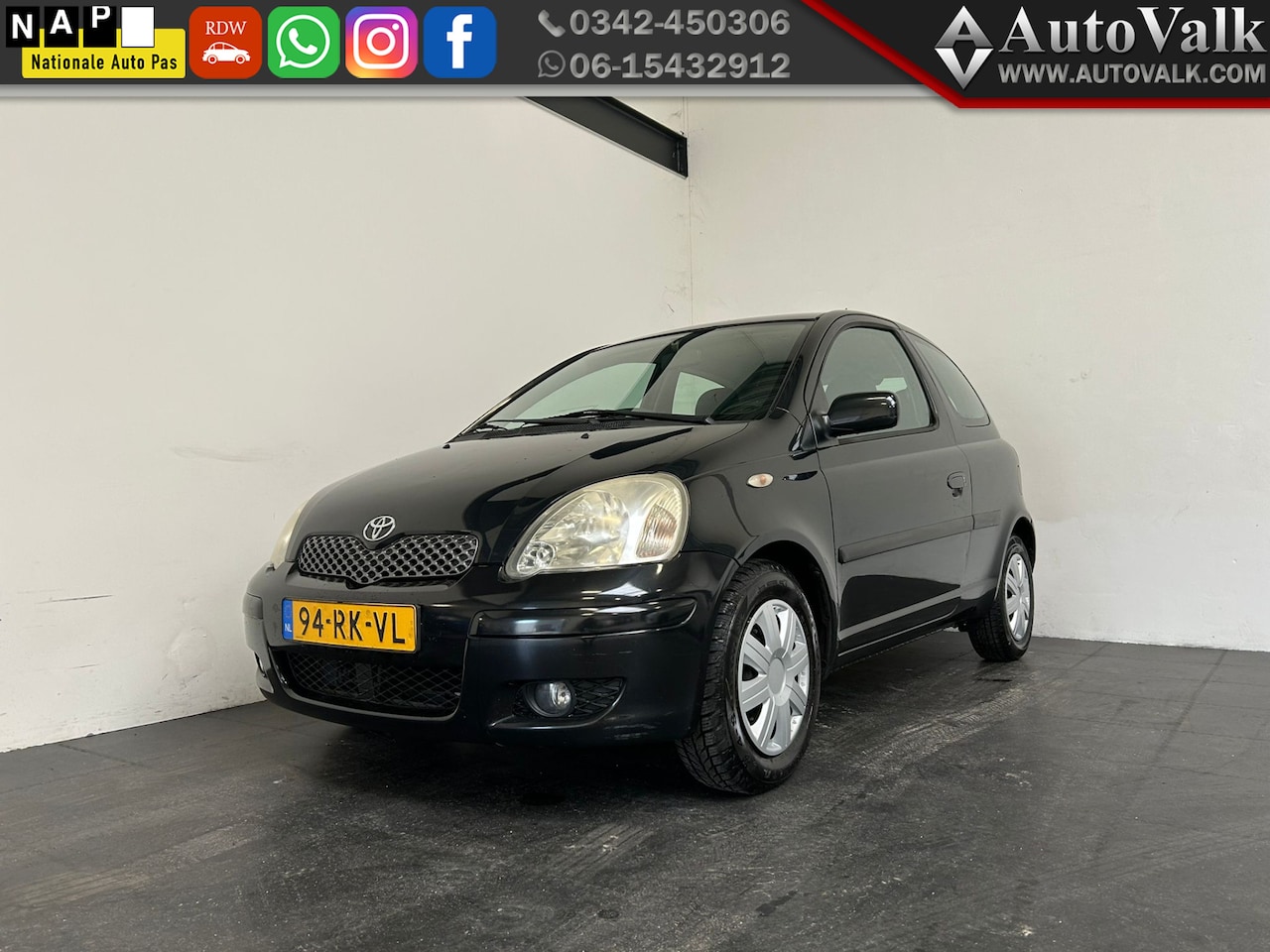 Toyota Yaris - 1.3 VVT-i S-Line. APK 01-2026! - AutoWereld.nl