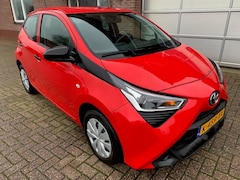 Toyota Aygo - 1.0 VVT-i x-fun slechts 9500 km org NL