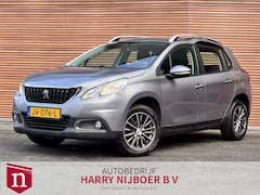 Peugeot 2008 - 1.2 PureTech Active Navigatie / Lm-velgen / Trekhaak