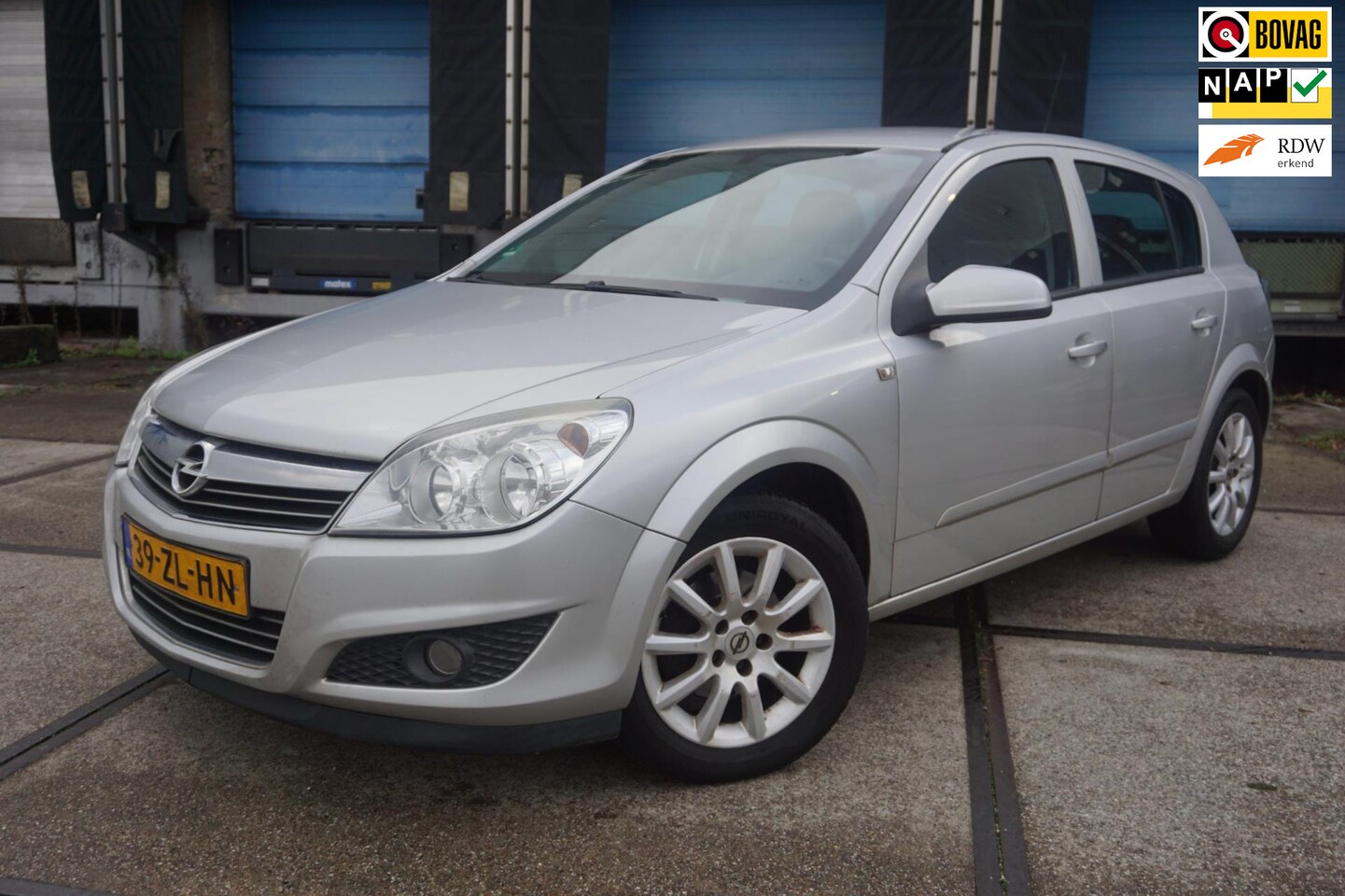 Opel Astra - 1.6 Temptation * Airco * 5 Drs * Cruise * - AutoWereld.nl