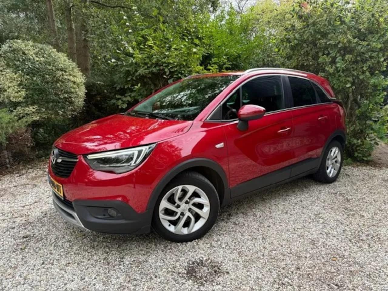 Opel Crossland X - 1.2 120 Jaar Edition 1.2 120 Jaar Edition - AutoWereld.nl