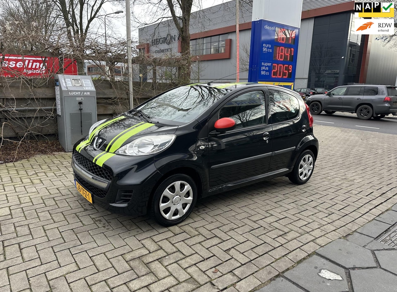 Peugeot 107 - 1.0-12V XS 77000 dkm met Airco 5drs - AutoWereld.nl