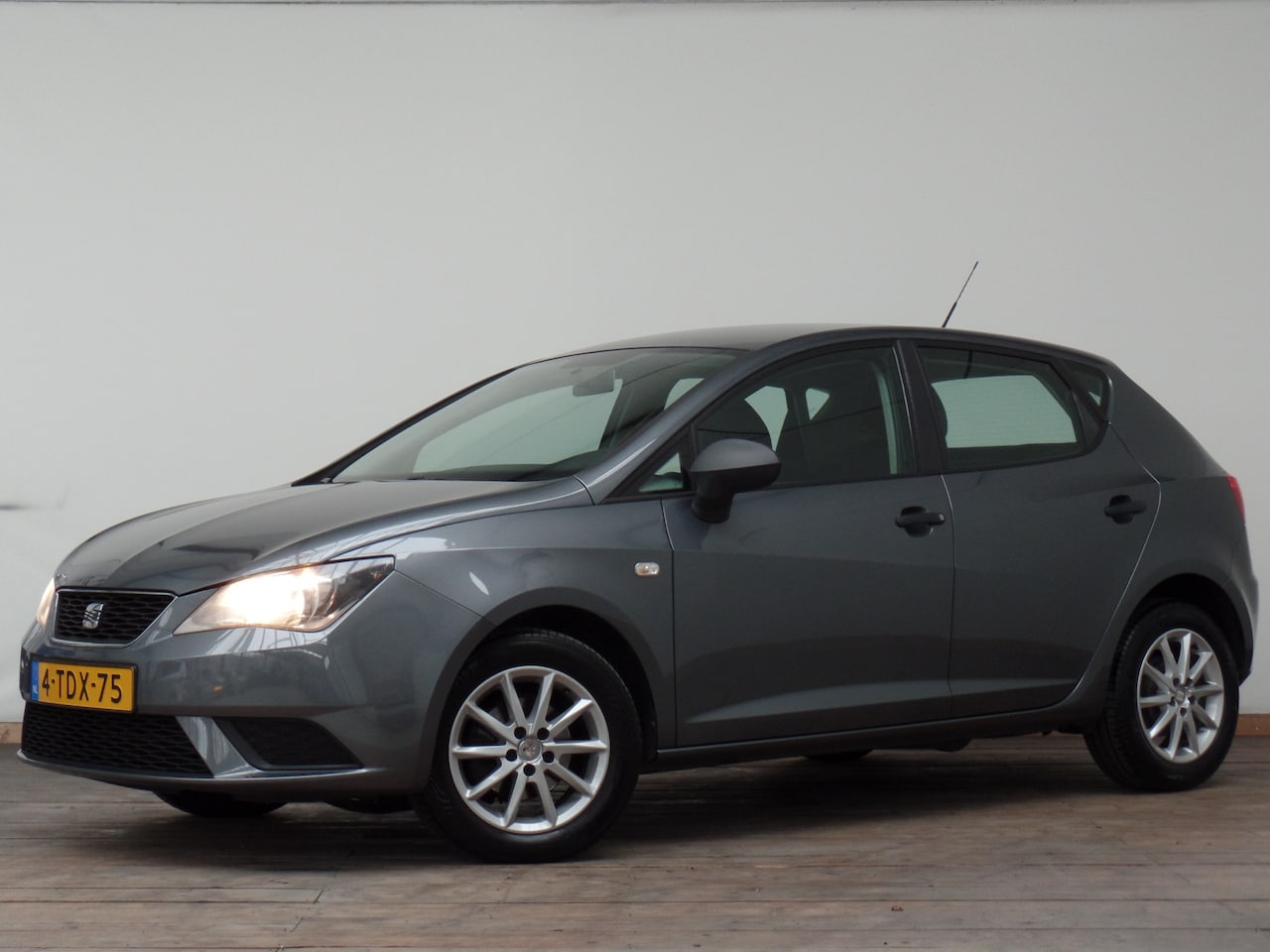 Seat Ibiza - 1.2 TSI Enjoy 1.2 TSI Enjoy - AutoWereld.nl