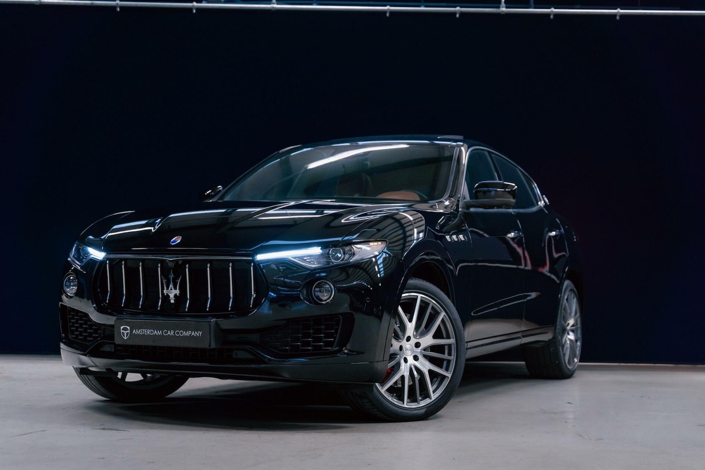 Maserati Levante - 3.0 V6 S AWD Panorama dak & Apple Carplay - AutoWereld.nl