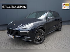 Porsche Cayenne - 3.0 D Sportdesign /Luchtvering /Pano /Sportchrono