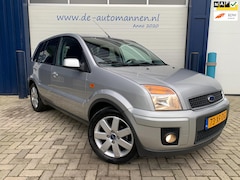 Ford Fusion - 1.6-16V Futura 5-drs / AIRCO / TREKHAAK / 1e EIGENAAR / 84.156 km