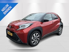 Toyota Aygo X - 1.0 VVT-i MT Pulse BI-TONE CLIMA APPLE / ANDROID GETINT GLAS 17'' LICHTEMTAAL AD-CRUISE