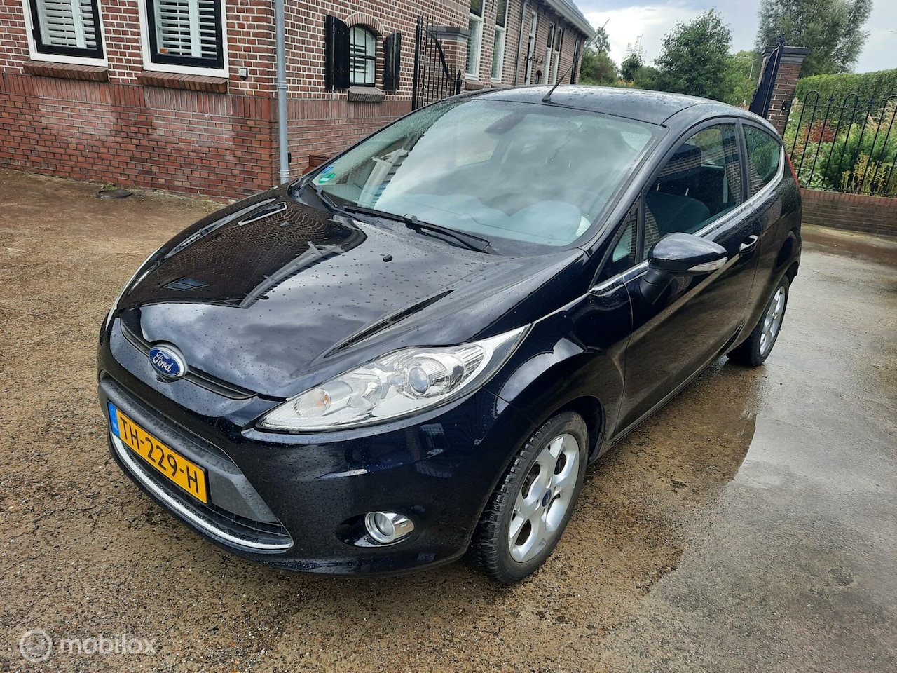 Ford Fiesta - 1.4 Titanium Airco/Onderhoudsbeurt - AutoWereld.nl