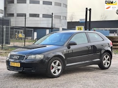 Audi A3 - 1.6 FSI Attraction