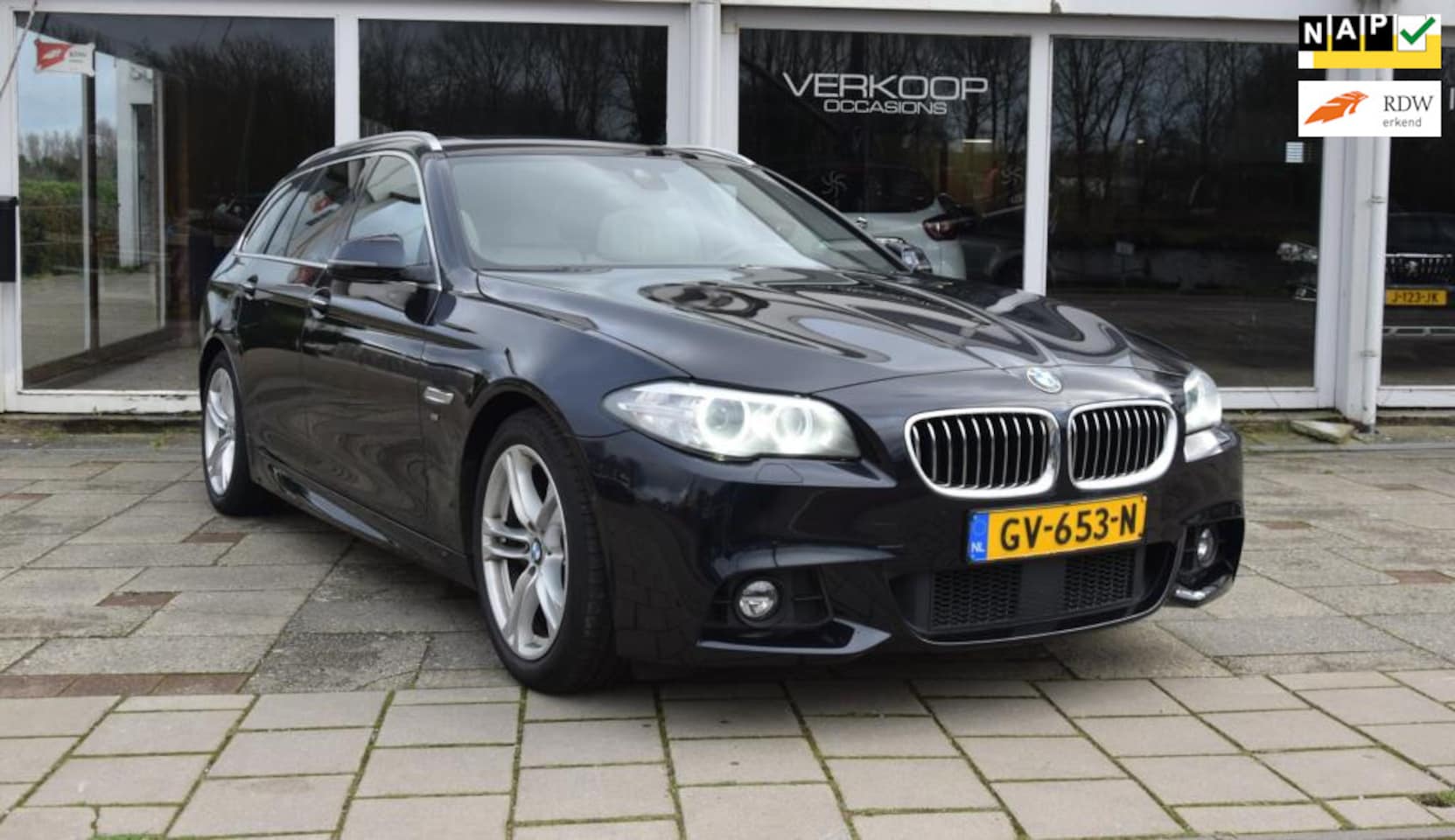 BMW 5-serie Touring - 525d High Executiv M pakket PANORAMAdak 360 camera - AutoWereld.nl