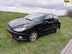 Peugeot 206 - 1.4i XS Sportuitlaat LM Velgen El. Ramen Verstralers NAP Schadevrij