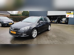 Opel Astra Sports Tourer - 1.4 Turbo Sport bj 2013 airco/navi