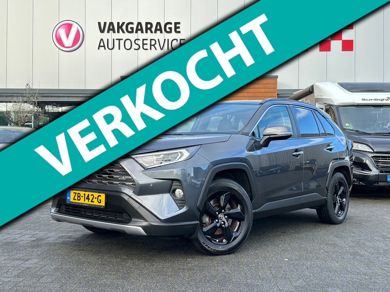 Toyota RAV4 - 2.5 Hybrid AWD Executive|RIJKLAAR|1e Eig|Dealer Ond|Afn Trekh|Leder|LED|360 camera - AutoWereld.nl