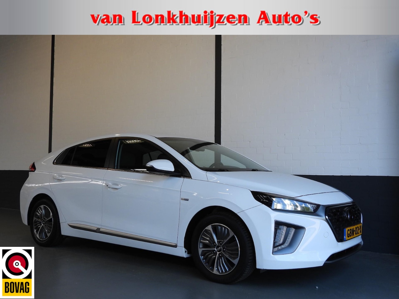 Hyundai IONIQ - 1.6 GDi PHEV Plug-In Comfort NAVI/CAMERA/CLIMA/LED/16"LMV! - AutoWereld.nl