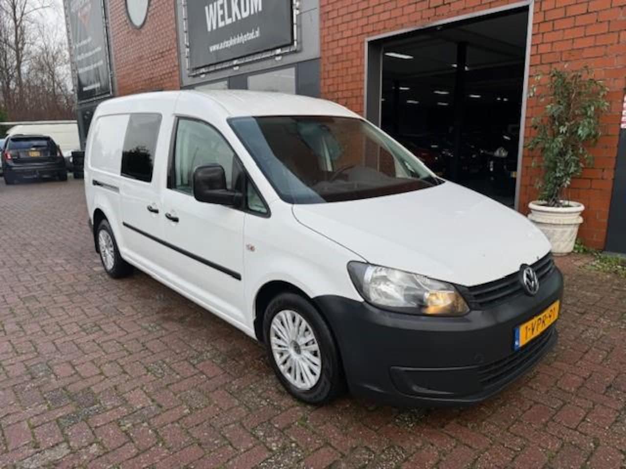 Volkswagen Caddy Maxi - 1.6 TDI DSG AUT - AutoWereld.nl