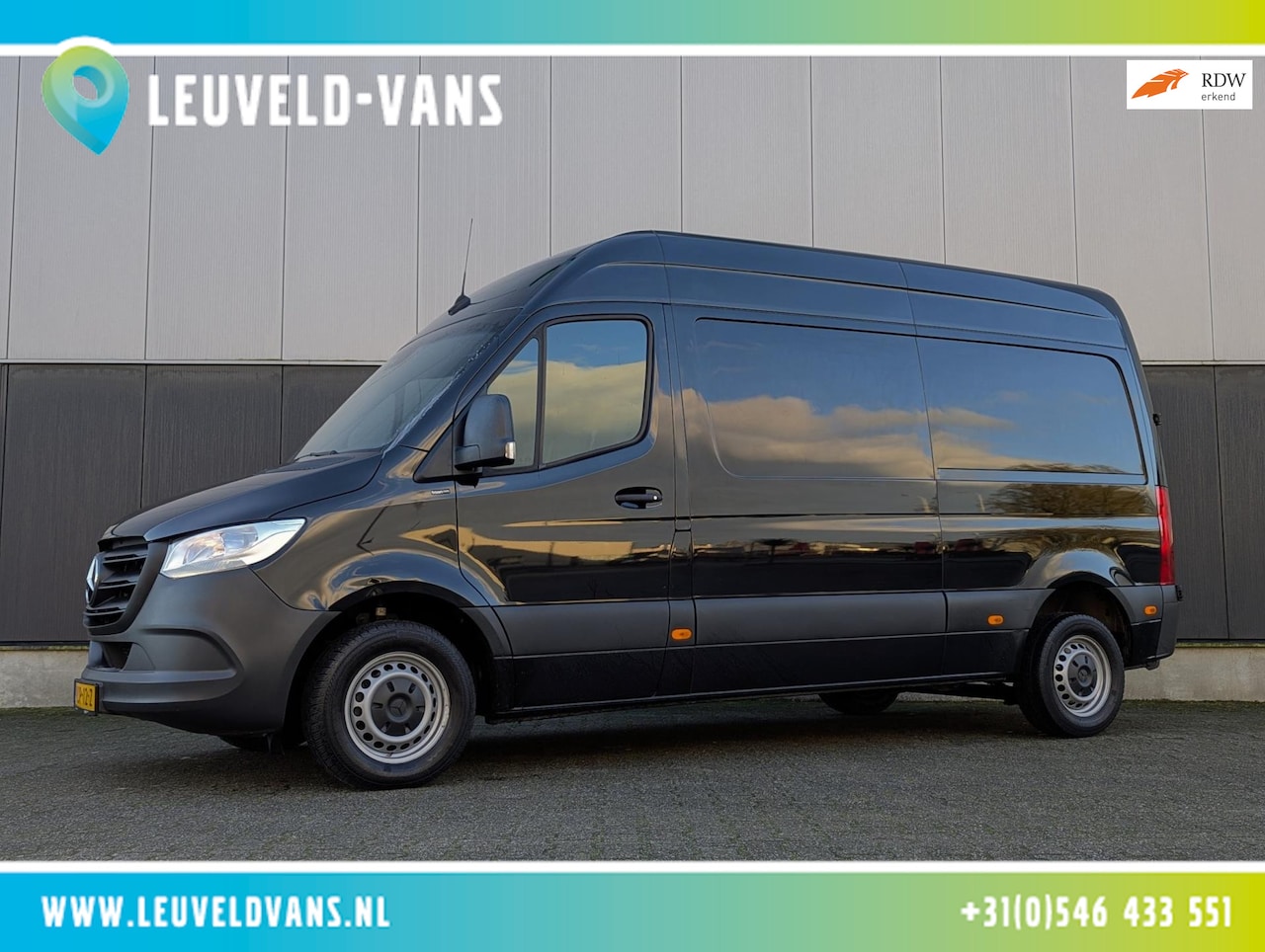 Mercedes-Benz Sprinter - 211 L2H2 114PK AUTOMAAT CLIMATE CRUISE NAVI ACHTERUITRIJCAMERA CARPLAY - AutoWereld.nl