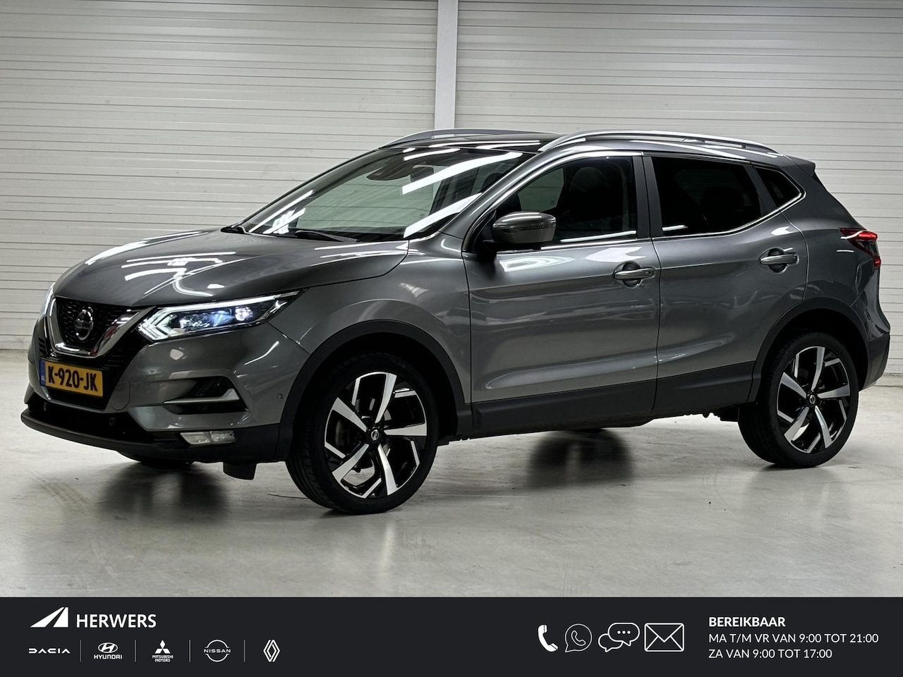 Nissan Qashqai - 1.3 DIG-T Tekna / Panoramadak / Voorstoelen verwarmd / Dakrails / Apple Car Play & Android - AutoWereld.nl