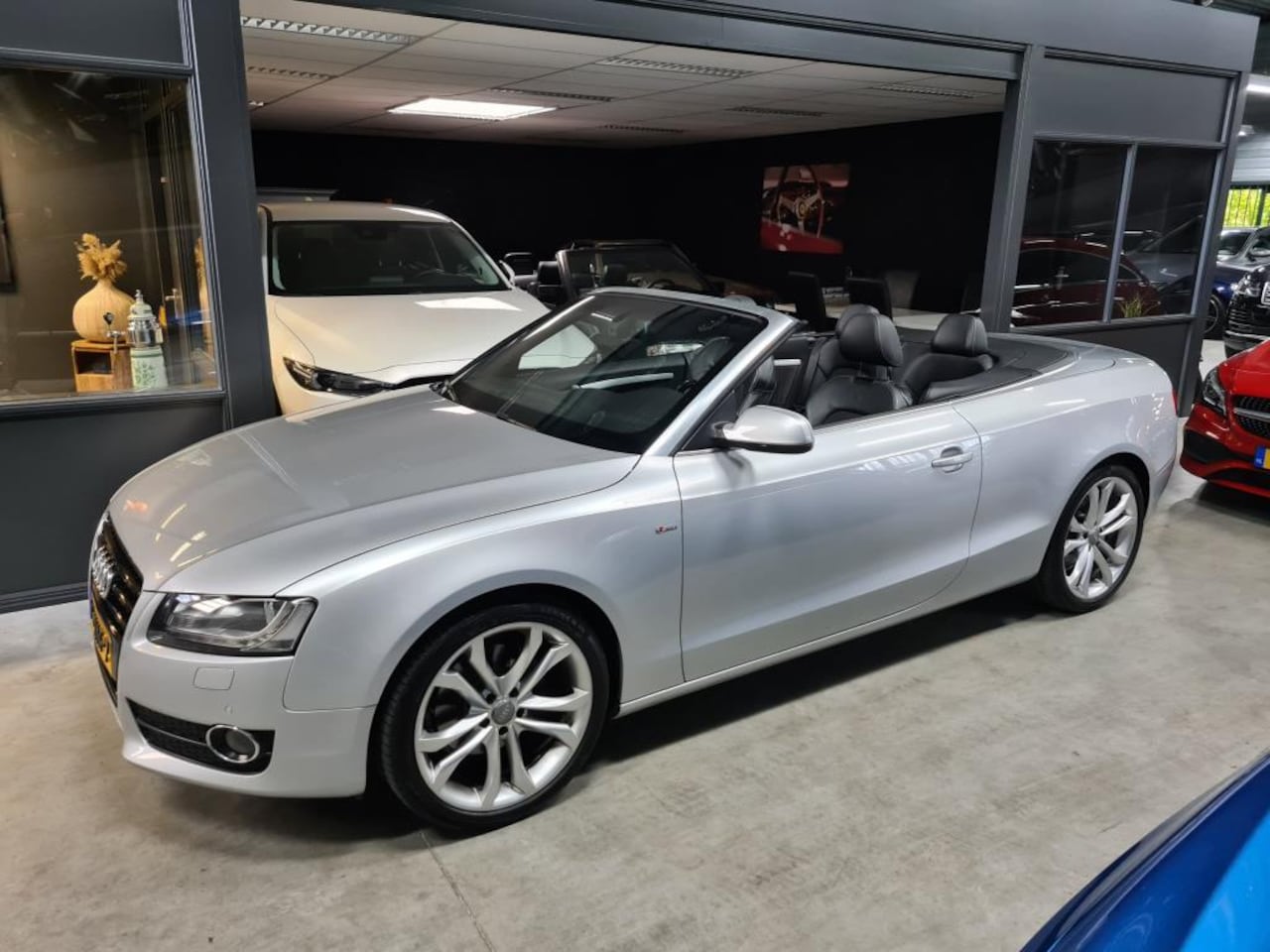 Audi A5 Cabriolet - 2.0 TFSI - Automaat - Verhoogd olieverbuik - Clima - Stoel en Nekverwarming - S-Line - Tre - AutoWereld.nl