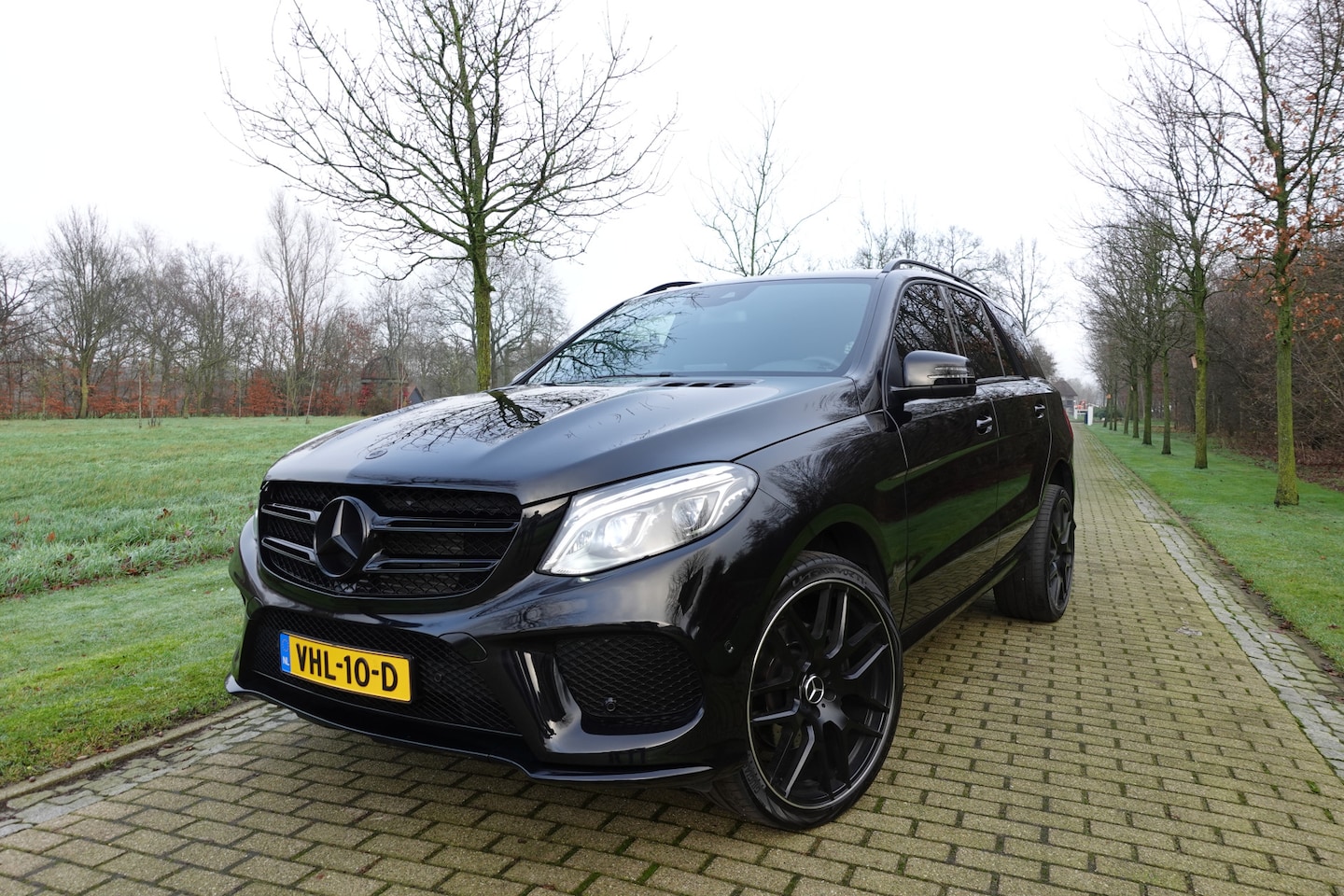 Mercedes-Benz GLE-Klasse - 350 D 4MATIC Luchtvering, Bluetooth, Cruise control, LED, 22'' AMG wielen, *GRIJS KENTEKEN - AutoWereld.nl