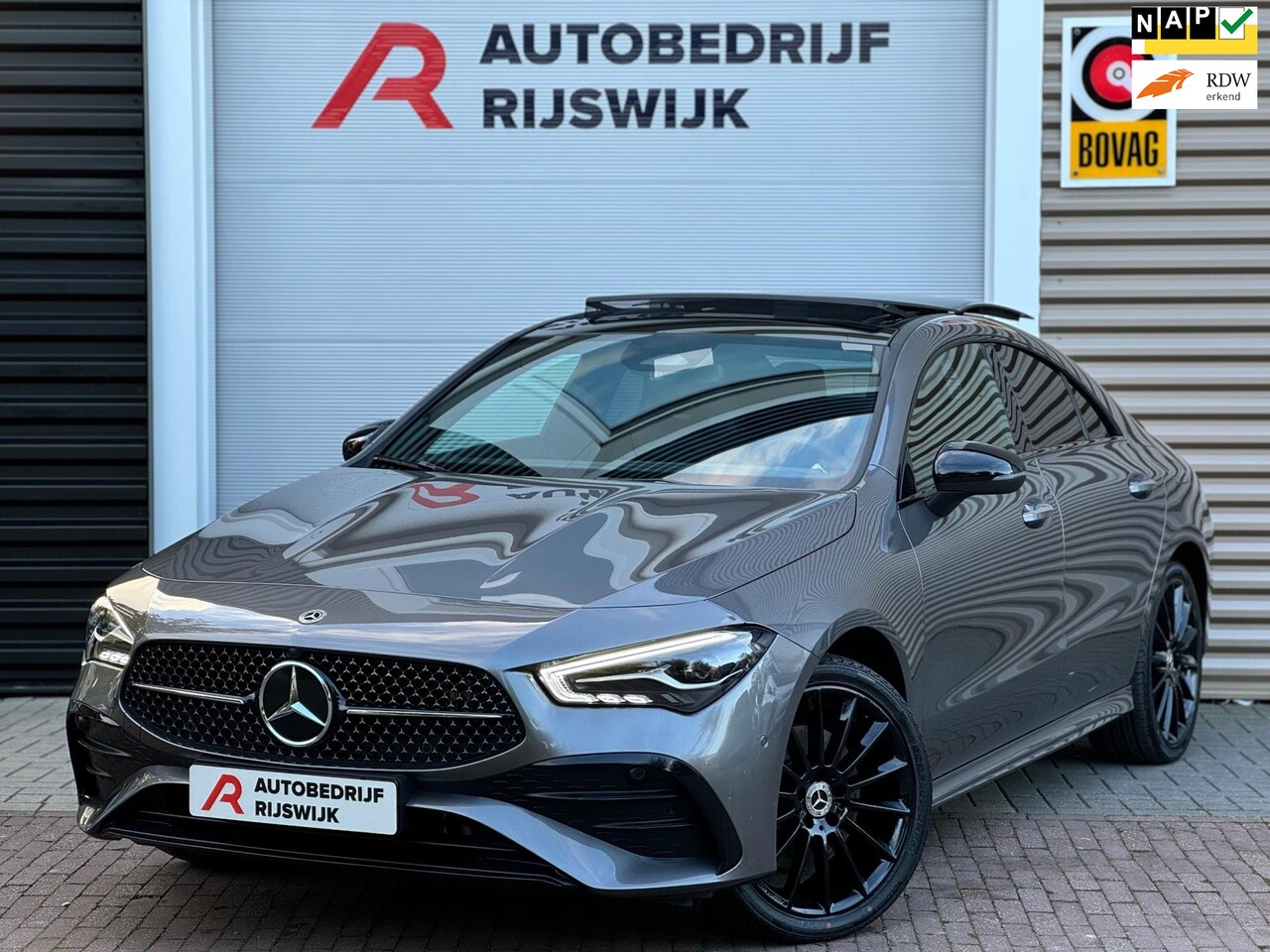 Mercedes-Benz CLA-Klasse - 250 e 45 S AMG Facelift Pano/Camera/Trekhaak - AutoWereld.nl