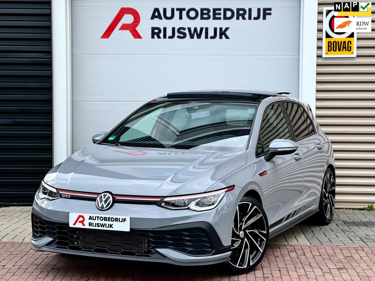 Volkswagen Golf - 2.0 TSI Clubsport Pano/Matrix/Head-Up - AutoWereld.nl