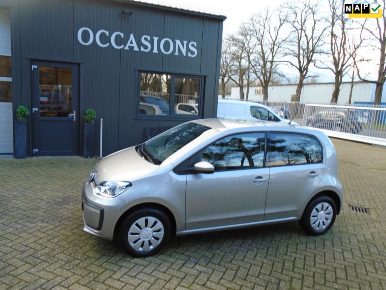 Volkswagen Up! - 1.0 1.0 - AutoWereld.nl