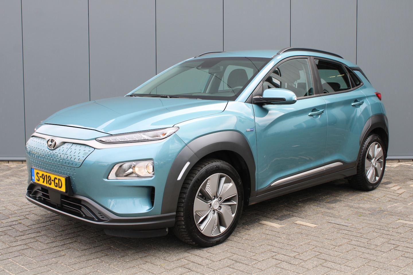 Hyundai Kona Electric - 39 kWh 136pk Comfort Automaat | Led | Climate | Camera | Keyless | 17" Lichtmetaal | Navig - AutoWereld.nl