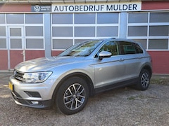 Volkswagen Tiguan - 1.5 TSI 150 Pk Highline Pano Ecc Nav. Acantara Apple Carplay