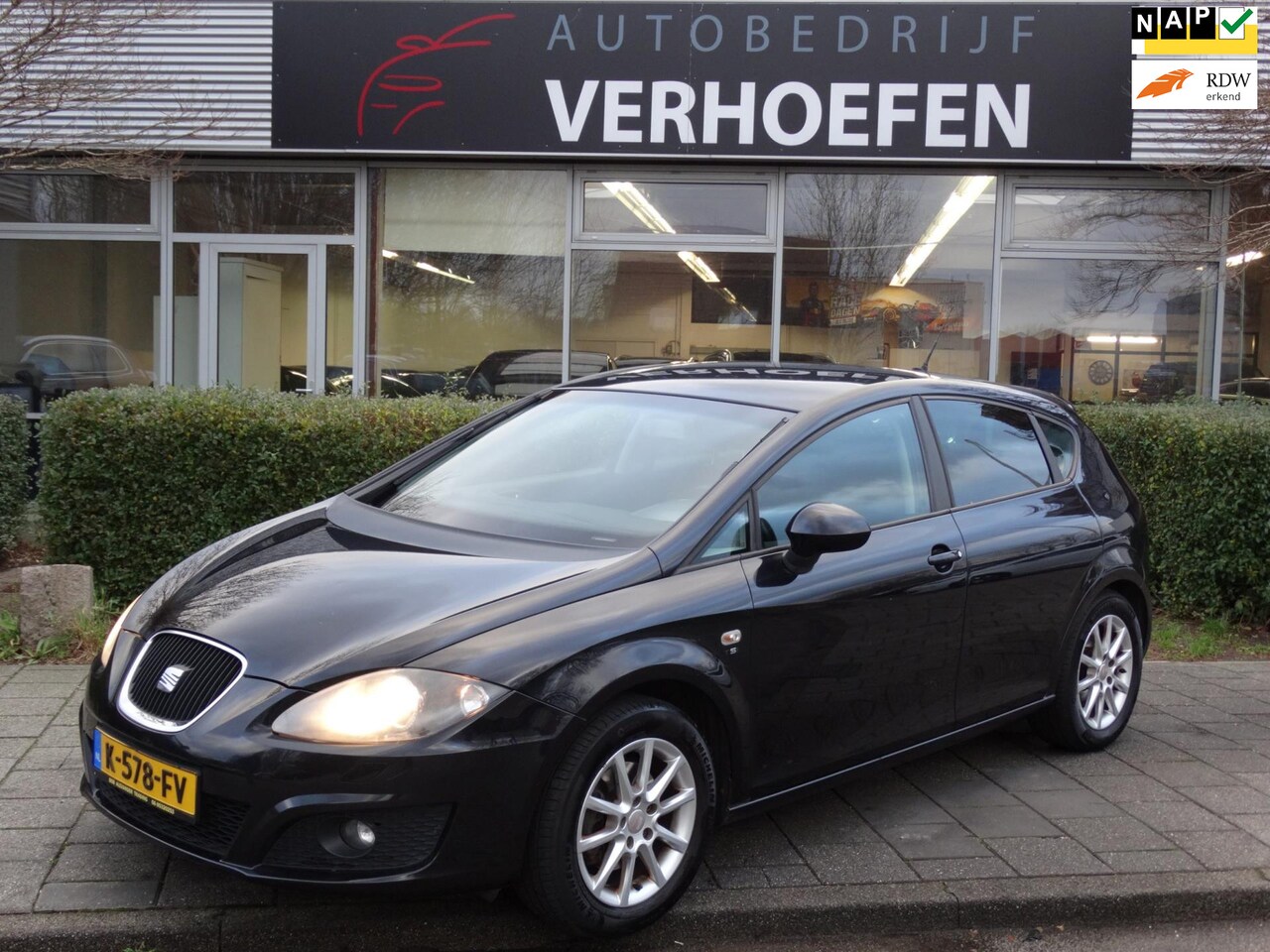 Seat Leon - 1.4 TSI Reference - STOEL VERW - NAVI - CRUISE / CLIMATE CONTR - ISOFIX ! - AutoWereld.nl