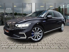 Volkswagen Passat Variant - 1.4 TSI PHEV GTE Business | Pano | Trekhaak | Camera |