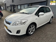 Toyota Auris - 1.8 Full Hybrid Dynamic Business