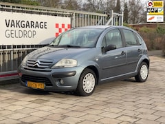 Citroën C3 - 1.4i Nwe distrset+WP Grote beurt Nwe remsch+blok V Nwe band voor