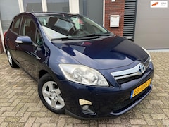 Toyota Auris - 1.8 Full Hybrid Aspiration / 5DRS / Clima / Cruise / NAP