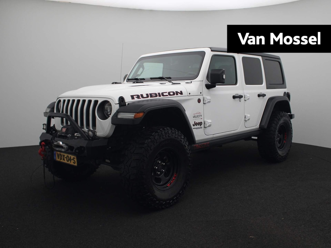 Jeep Wrangler - 2.2D Rubicon | Grijs Kenteken | 4X4 | Hardtop | Trekhaak | Lier | Camera | Climate Control - AutoWereld.nl