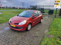 Renault Clio - 1.2 TCE Rip Curl